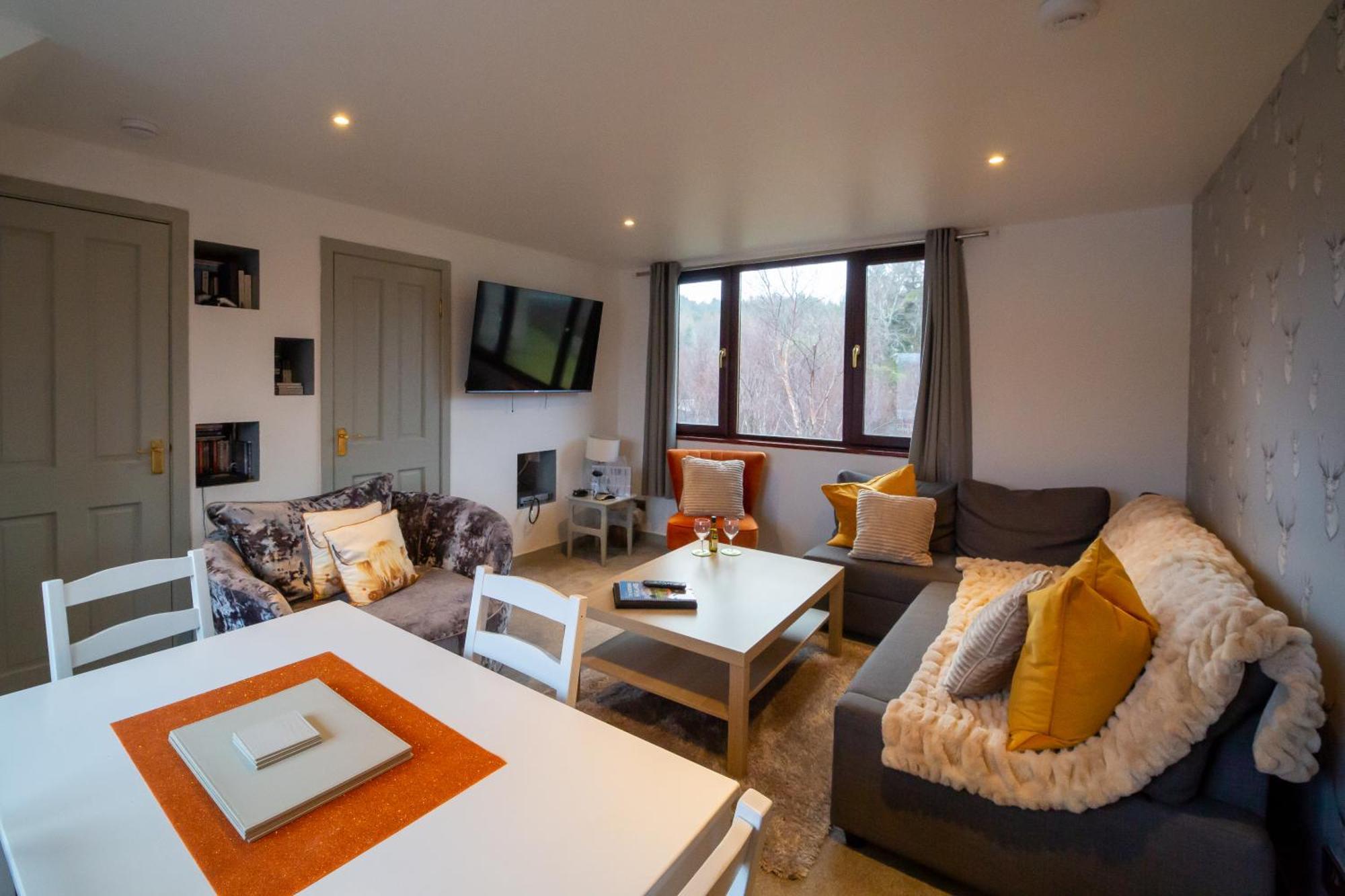 4 Wheelhouse Apartment Лохинвер Екстериор снимка